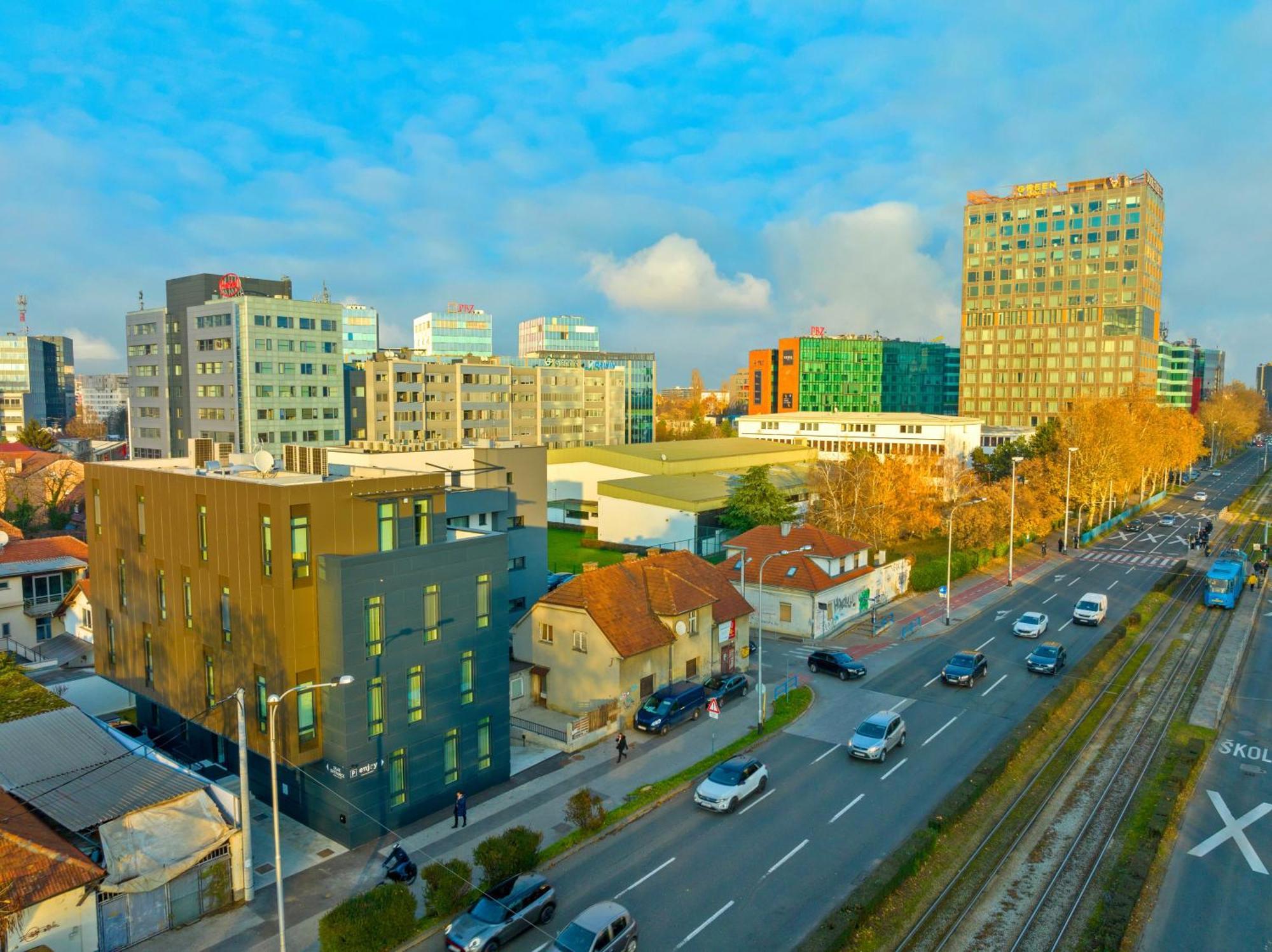 Enjoy Apartments And Suites Zagreb Exterior photo